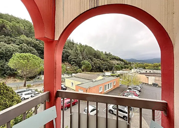F2 Avec Balcon, Proche Des Thermes A Lamalou-les-bains, Animaux Acceptes, Parking Gratuit - Fr-1-451-166 Apartment Lamalou-les-Bains